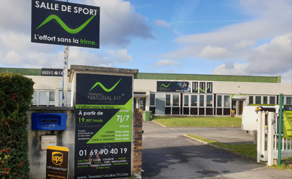 Enseignes - habillage de vitrine Enseignes - La Rochette 77 Enseignes - habillage de vitrine Enseignes - La Rochette 77